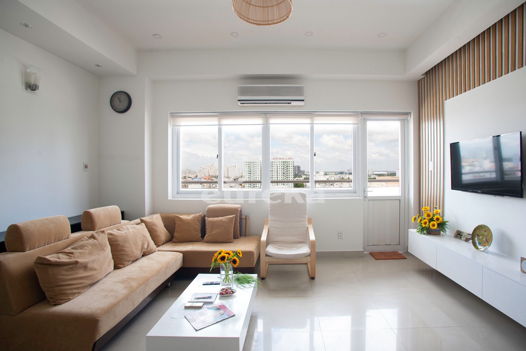 Apartment For Rent In  CC Minh Thanh