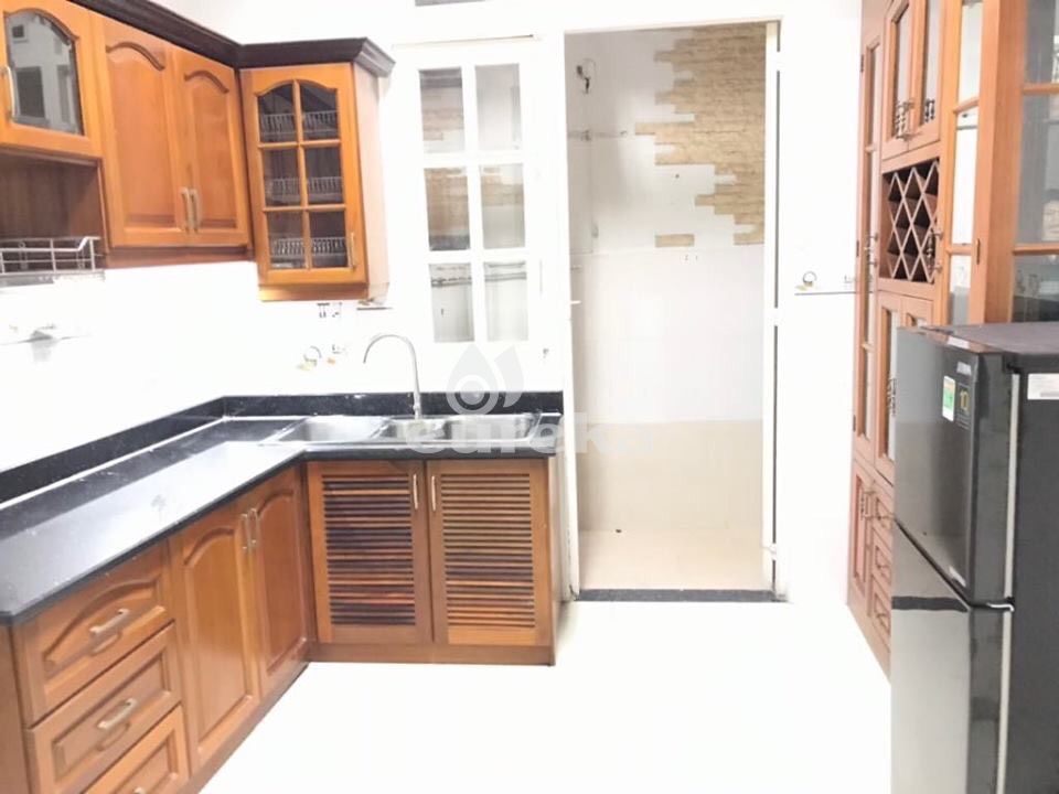 2 Bedroom Apartment for Rent in Truong Son Street