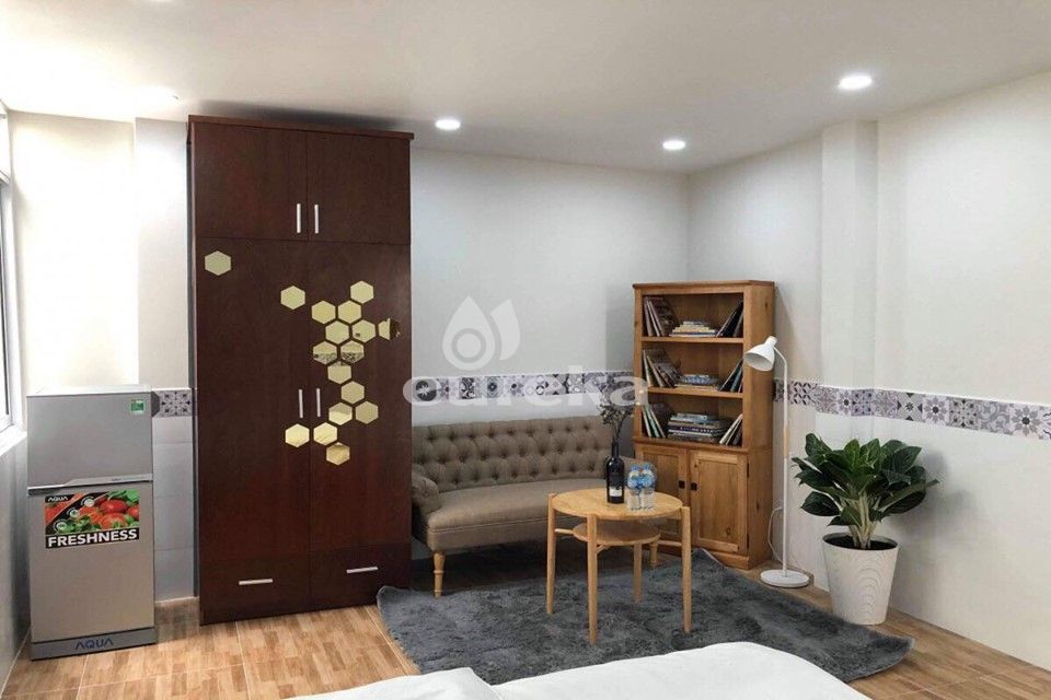 Apartment For Rent In  Phan Dinh Phung