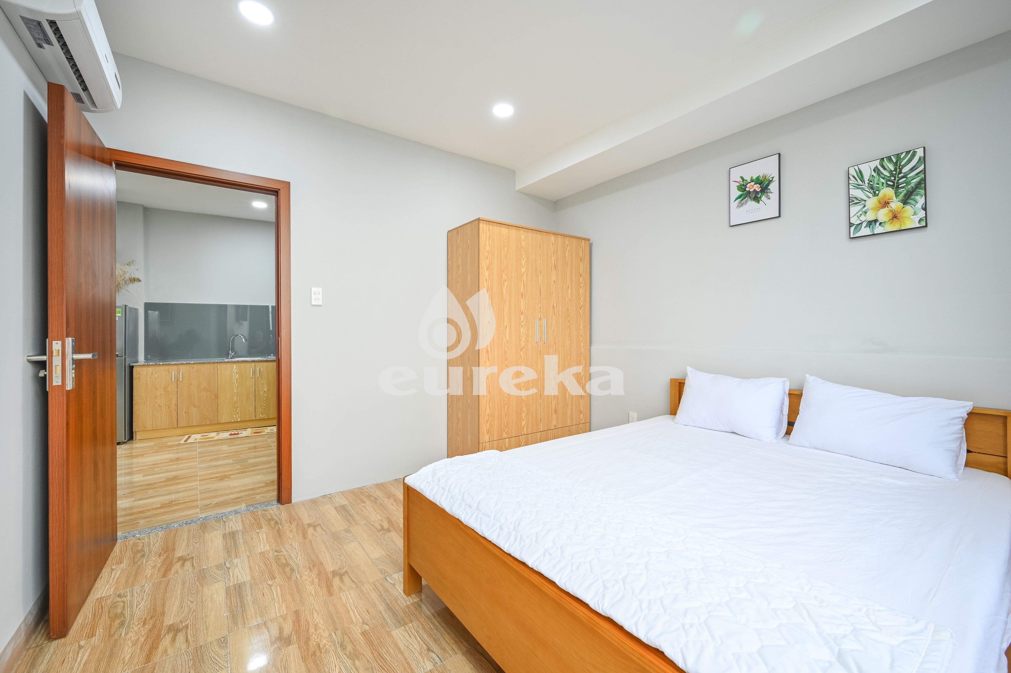 Apartment For Rent In  Le Van Sy