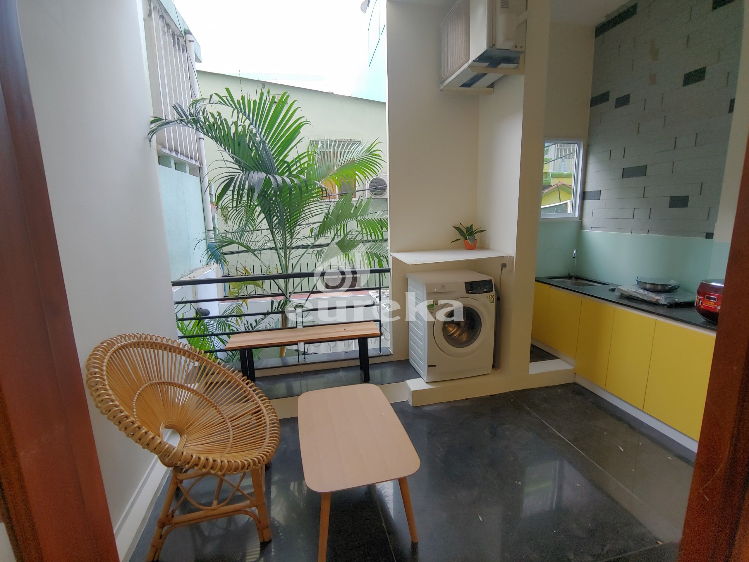 Apartment For Rent In  Pham Ngoc Thach