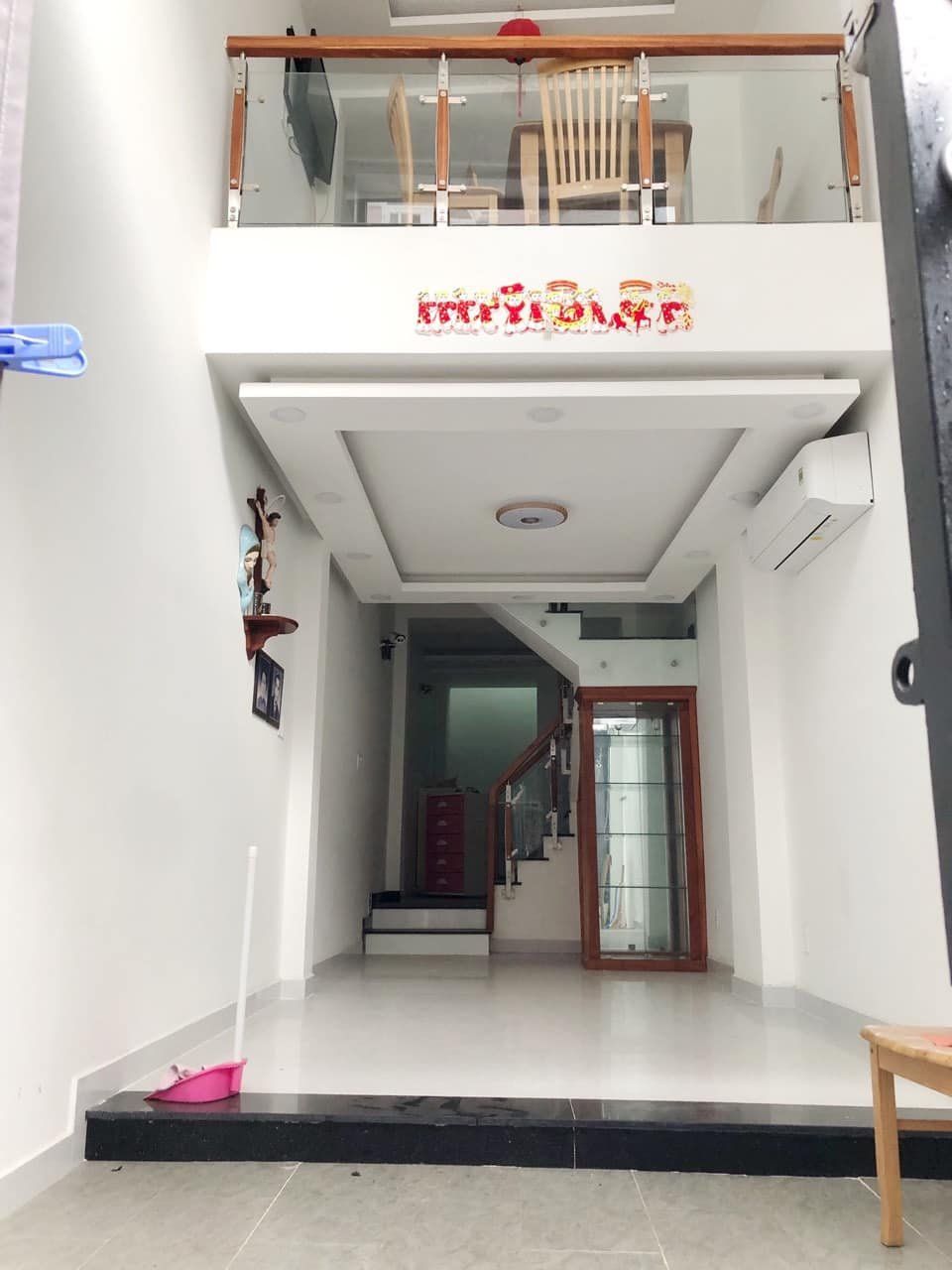 House for rent in Nguyen Cuu Van - NNC/344