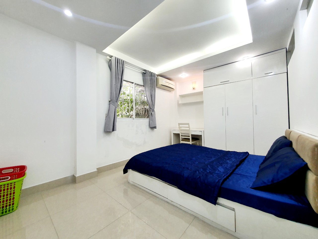 Apartment For Rent On Dinh Tien Hoang Street - D1/909