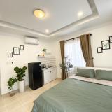 Apartment For Rent On Cong Quynh Street - D1/910