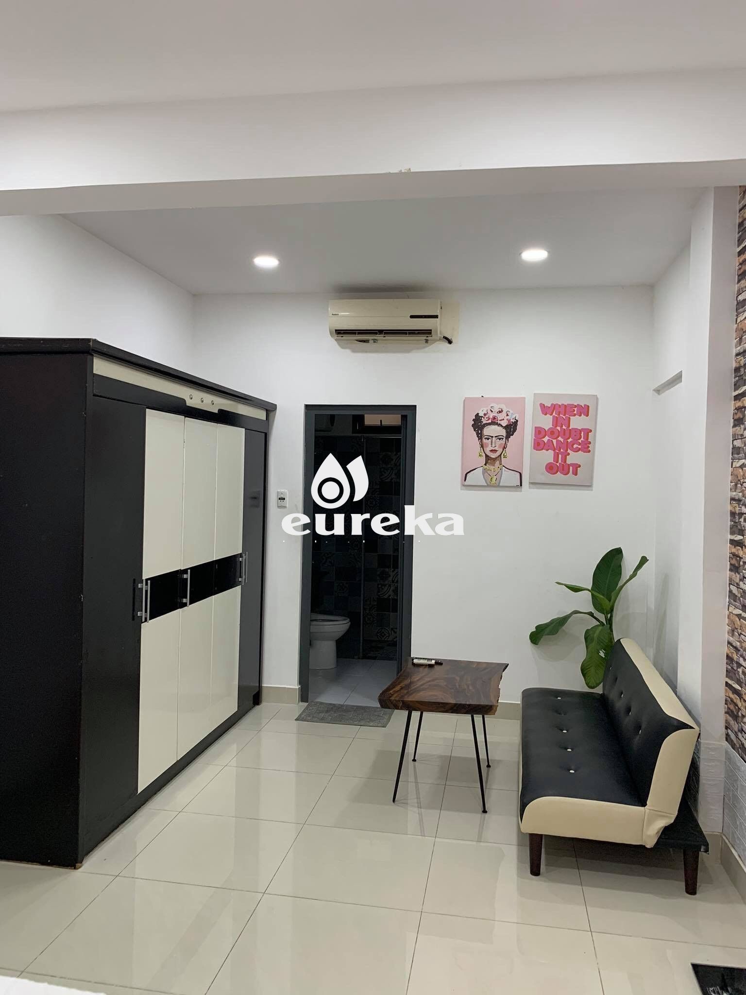 Serviced Apartment For Sale In Tran Dinh Xu - D1/875